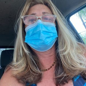 Meet your Posher, Sandra